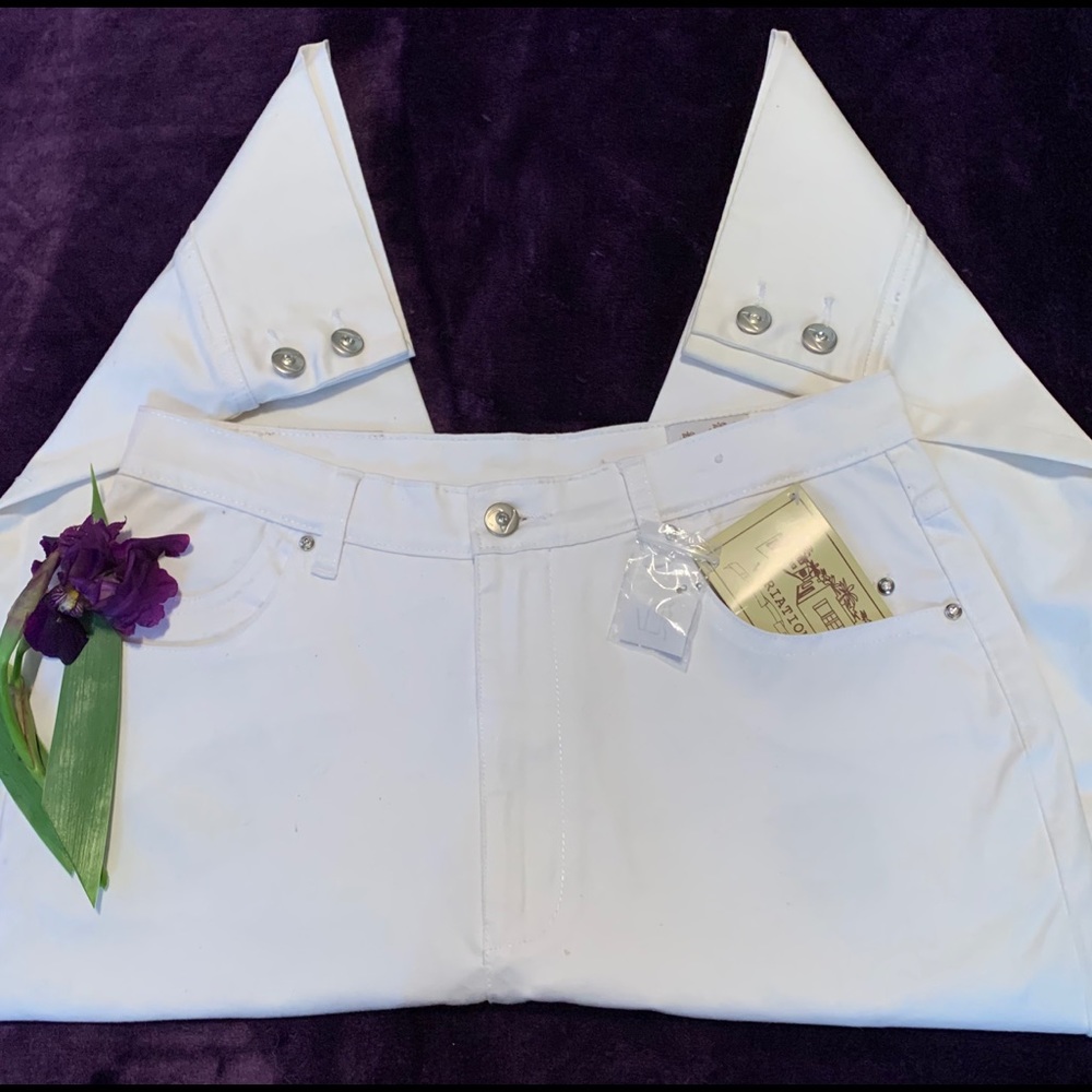 VARIATIONS White embellished Cuffed Capri